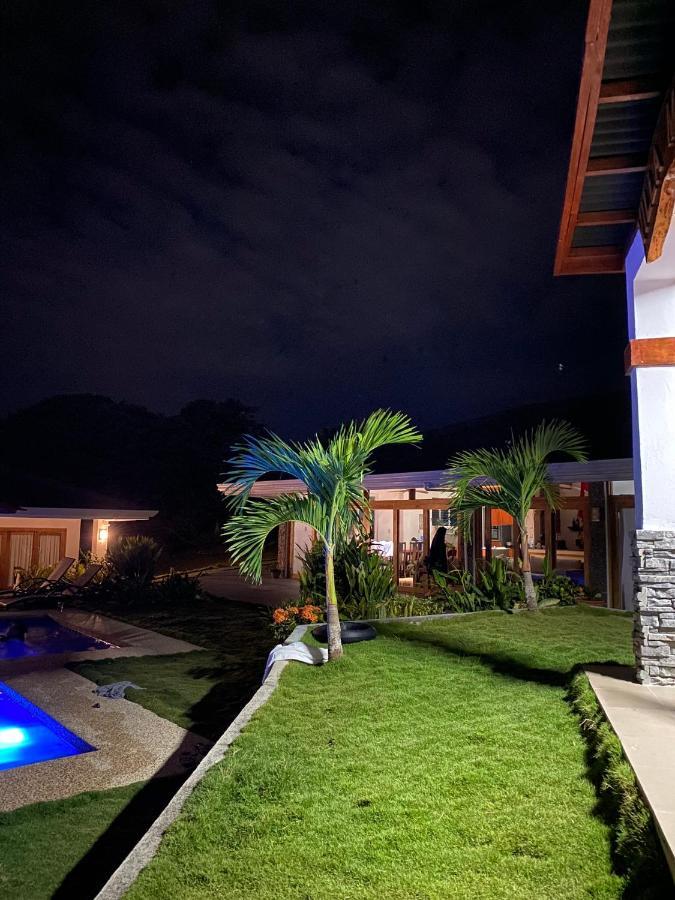 Villa Mountainview Guesthouse Dimiao ภายนอก รูปภาพ